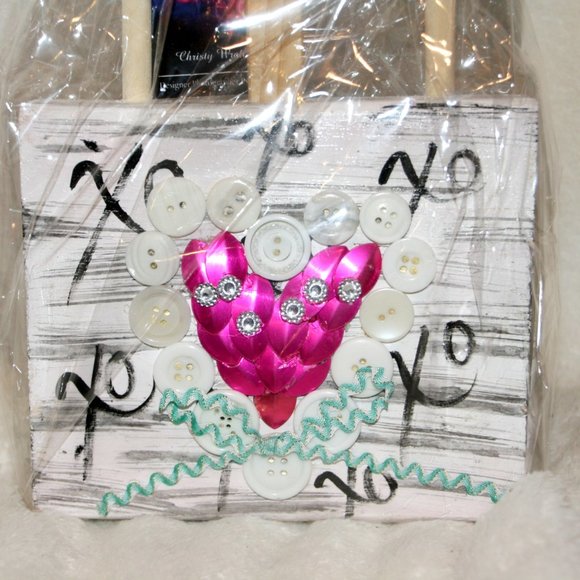 XOXO Handmade Cooking Set. - Picture 2 of 2